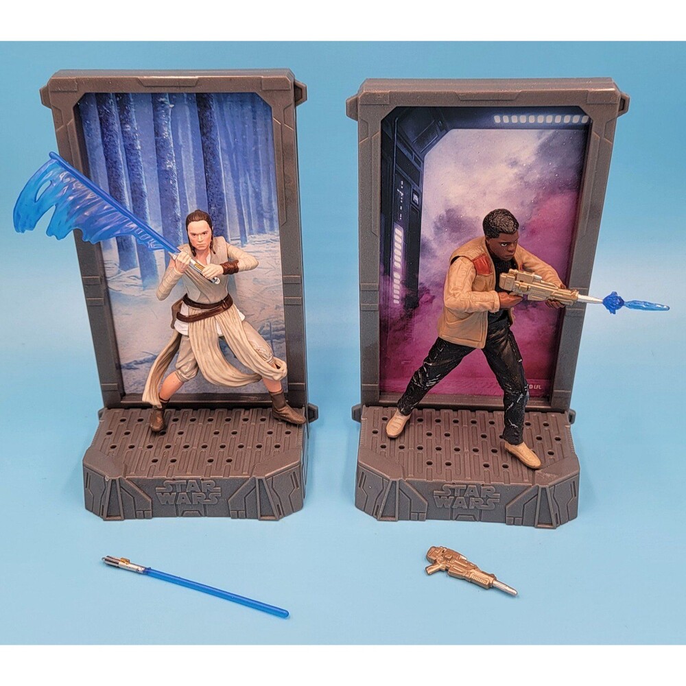 Hasbro Star Wars The Black Series Titanium Series Finn And Rey Starkiller Base